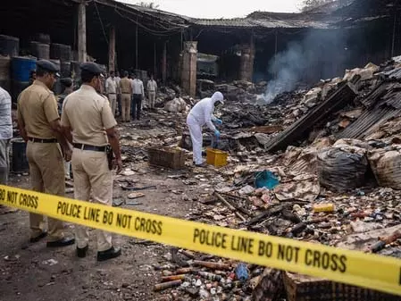 Factory विस्फोट: मुख्य आरोपी हेमंत सचदेवा गिरफ्तार, जांच के घेरे में कई लोग Factory विस्फोट: मुख्य आरोपी हेमंत सचदेवा गिरफ्तार, जांच के घेरे में कई लोग