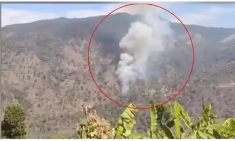 Manipur: संदिग्ध आग से कांगपोकपी का केला बगीचा स्वाहा, ग्रामीणों में आक्रोश Manipur: संदिग्ध आग से कांगपोकपी का केला बगीचा स्वाहा, ग्रामीणों में आक्रोश