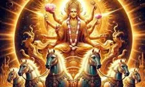 Surya Dev Ki Katha: जब शिव जी ने त्रिशूल से सूर्य देव पर कर दिया था प्रहार, जानें ये रोचक कथा Surya Dev Ki Katha: जब शिव जी ने त्रिशूल से सूर्य देव पर कर दिया था प्रहार, जानें ये रोचक कथा