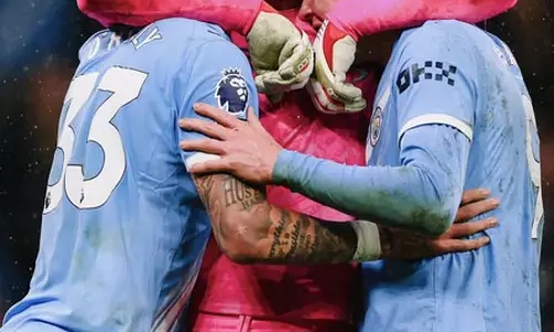 प्रीमियर लीग: मैनचेस्टर सिटी ने न्यूकैसल यूनाइटेड को 2-1 से हराया