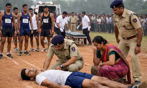 Maharashtra : छत्रपति संभाजीनगर में पुलिस की नौकरी के लिए अप्लाई कर रहे एक कैंडिडेट की दौड़ के दौरान मौत Maharashtra : छत्रपति संभाजीनगर में पुलिस की नौकरी के लिए अप्लाई कर रहे एक कैंडिडेट की दौड़ के दौरान मौत