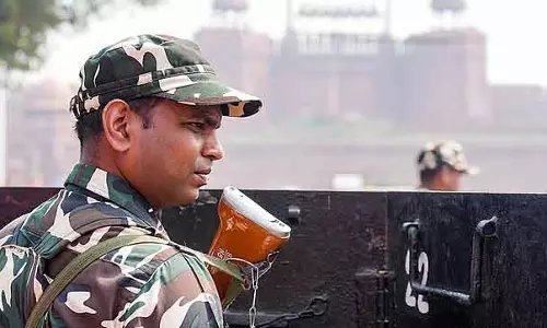 भारत में हमले की साज़िश: पाकिस्तान की ISI बांग्ला से जुड़े 8 लोग गिरफ्तार भारत में हमले की साज़िश: पाकिस्तान की ISI बांग्ला से जुड़े 8 लोग गिरफ्तार