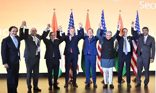 US India ने AI पर बड़ा दांव लगाया, डर की राजनीति को खारिज किया
