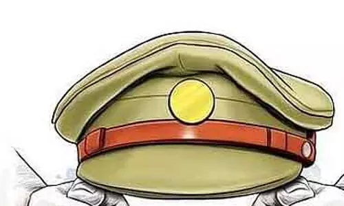Punjab : दो पुलिसकर्मी मृत पाए गए Punjab : दो पुलिसकर्मी मृत पाए गए