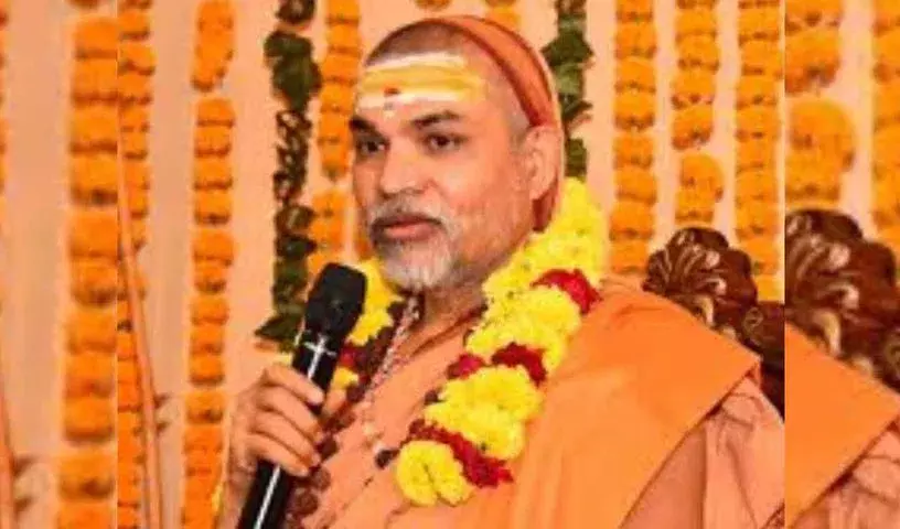 Lucknow: स्वामी अविमुक्तेश्वरानंद के खिलाफ POCSO एक्ट के तहत FIR