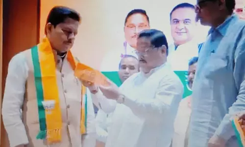 भूपेन बोरा भाजपा में शामिल, कांग्रेस पर देश के सम्मान को चोट पहुंचाने का लगाया आरोप भूपेन बोरा भाजपा में शामिल, कांग्रेस पर देश के सम्मान को चोट पहुंचाने का लगाया आरोप