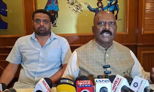 पूर्व विधायक ने Sham Churasi में ‘अवैध खनन’ पर सवाल उठाए पूर्व विधायक ने Sham Churasi में ‘अवैध खनन’ पर सवाल उठाए