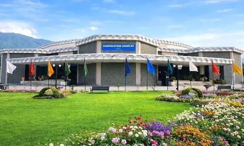 Srinagar 26 फरवरी को केयू के दीक्षांत समारोह में उप-राष्ट्रपति मुख्य अतिथि होंगे Srinagar 26 फरवरी को केयू के दीक्षांत समारोह में उप-राष्ट्रपति मुख्य अतिथि होंगे