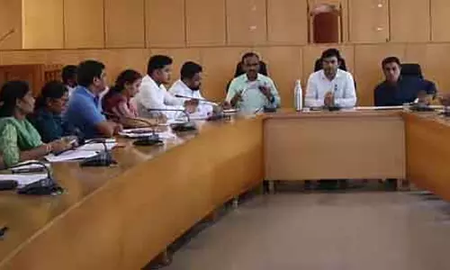 लाभार्थी सूची जल्द तैयार करें: District मजिस्ट्रेट यशवंत वी. गुरुकर ने दिए निर्देश लाभार्थी सूची जल्द तैयार करें: District मजिस्ट्रेट यशवंत वी. गुरुकर ने दिए निर्देश