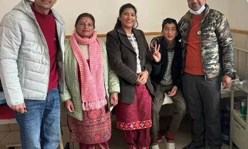 बर्फ से ढके Pangi में डॉक्टरों ने किशोर को नया जीवन दिया बर्फ से ढके Pangi में डॉक्टरों ने किशोर को नया जीवन दिया
