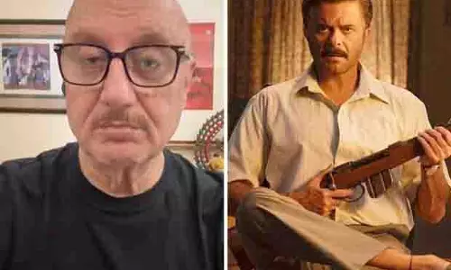 अनुपम खेर ने अनिल कपूर की फिल्म Subedaar के ट्रेलर पर रिलीज़ से पहले अपनी प्रतिक्रिया दी अनुपम खेर ने अनिल कपूर की फिल्म Subedaar के ट्रेलर पर रिलीज़ से पहले अपनी प्रतिक्रिया दी