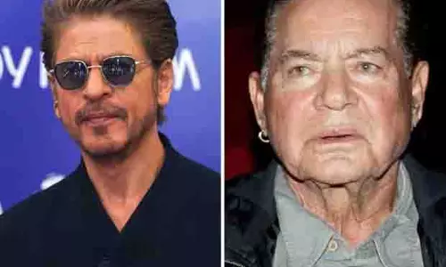 Shah Rukh Khan ने लीलावती अस्पताल में सलीम खान से मुलाकात की, तबीयत खराब होने पर अस्पताल पहुंचे Shah Rukh Khan ने लीलावती अस्पताल में सलीम खान से मुलाकात की, तबीयत खराब होने पर अस्पताल पहुंचे