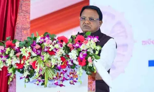 Bhubaneswar मुख्यमंत्री ने 44,241 करोड़ रुपये की परियोजनाओं को मंजूरी दी Bhubaneswar मुख्यमंत्री ने 44,241 करोड़ रुपये की परियोजनाओं को मंजूरी दी