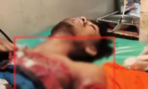 लिफ्ट मांगने के बहाने युवक पर कटर से जानलेवा हमला, देखें VIDEO...