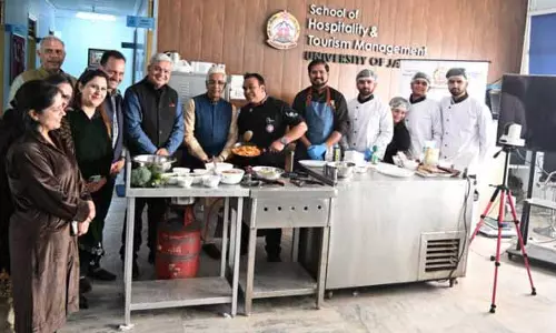 JU में तीन दिन की कुकिंग वर्कशॉप खत्म हुई JU में तीन दिन की कुकिंग वर्कशॉप खत्म हुई