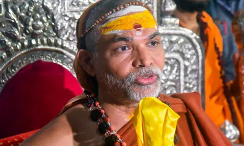 माघ मेले में भी नाबालिगों का यौन शोषण, अविमुक्तेश्वरानंद के खिलाफ FIR में शिकायतकर्ता का दावा माघ मेले में भी नाबालिगों का यौन शोषण, अविमुक्तेश्वरानंद के खिलाफ FIR में शिकायतकर्ता का दावा