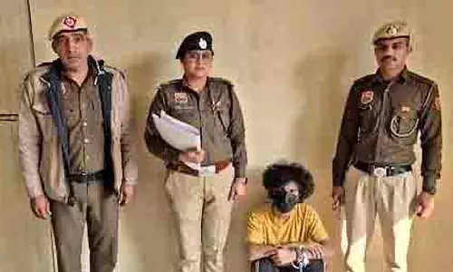 तीखी बहस के बाद आदमी ने Live-In Partner के प्राइवेट पार्ट्स में आग लगा दी तीखी बहस के बाद आदमी ने Live-In Partner के प्राइवेट पार्ट्स में आग लगा दी