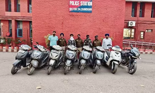 Chandigarh: वाहन चोरी के आरोप में दो गिरफ्तार, आठ दोपहिया वाहन बरामद