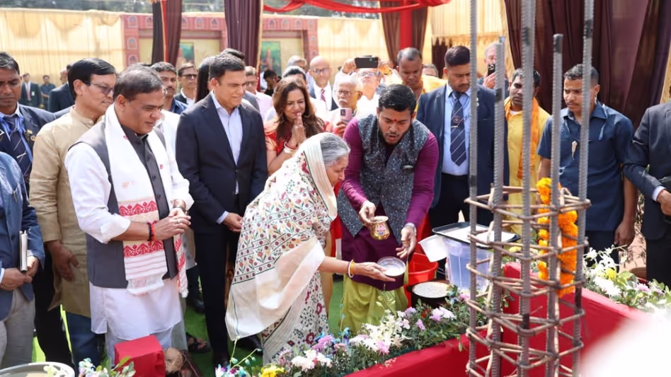 Assam : गुवाहाटी में ऐतिहासिक वृन्दावनी वस्त्र रखने के लिए संग्रहालय की आधारशिला रखी गई Assam : गुवाहाटी में ऐतिहासिक वृन्दावनी वस्त्र रखने के लिए संग्रहालय की आधारशिला रखी गई