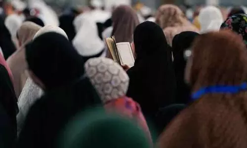 Ramadan  में ग्रैंड मस्जिद में महिला विज़िटर्स के लिए खास इंतज़ाम