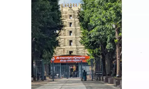 Srisailam  मंदिर के VIP कॉटेज में शॉर्ट सर्किट से आग