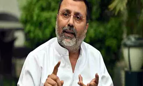 BJP सांसद निशिकांत दुबे के मुंबई वाले बयान से फिर विवाद खड़ा हो गया BJP सांसद निशिकांत दुबे के मुंबई वाले बयान से फिर विवाद खड़ा हो गया
