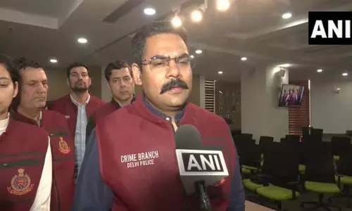 जमीन विवाद के चलते संपत्ति डीलर कार्यालय पर Firing , पुलिस ने आरोपी को गिरफ्तार किया