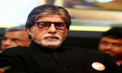 विकसित भारत के लिए, ‘बढ़ना है तो यहां जुड़ना है’ अभियान से जुड़े Amitabh Bachchan विकसित भारत के लिए, ‘बढ़ना है तो यहां जुड़ना है’ अभियान से जुड़े Amitabh Bachchan