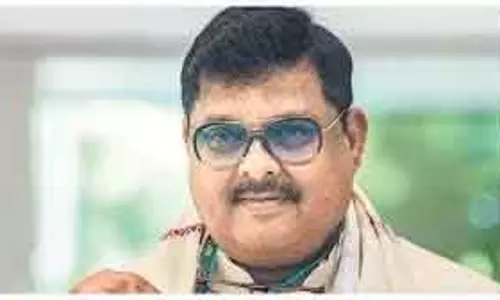 रकीबुल हुसैन ने भूपेन बोरा के APCC(R) दावे को खारिज किया रकीबुल हुसैन ने भूपेन बोरा के APCC(R) दावे को खारिज किया
