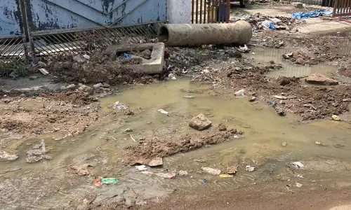 Vanasthalipuram में ट्रांसफॉर्मर के पास जमा सीवेज से सुरक्षा खतरा