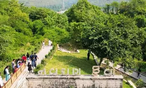 Gujarat: ऊपरकोट किले के कायाकल्प से जूनागढ़ बना नया टूरिस्ट हब