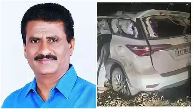 Mandya : पूर्व MLA सुरेश गौड़ा सड़क दुर्घटना में गंभीर रूप से घायल; कार पूरी तरह क्षतिग्रस्त Mandya : पूर्व MLA सुरेश गौड़ा सड़क दुर्घटना में गंभीर रूप से घायल; कार पूरी तरह क्षतिग्रस्त