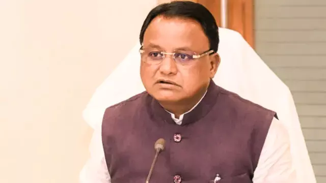 मुख्यमंत्री मोहन माझी ने Jharsuguda में 5 पुलिसकर्मियों की मौत पर दुख जताया मुख्यमंत्री मोहन माझी ने Jharsuguda में 5 पुलिसकर्मियों की मौत पर दुख जताया
