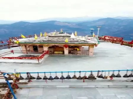 कार्तिक स्वामी मंदिर: यहां प्रतिमा नहीं, अस्थियों की होती है पूजा, भगवान शिव से जुड़ा है इतिहास कार्तिक स्वामी मंदिर: यहां प्रतिमा नहीं, अस्थियों की होती है पूजा, भगवान शिव से जुड़ा है इतिहास