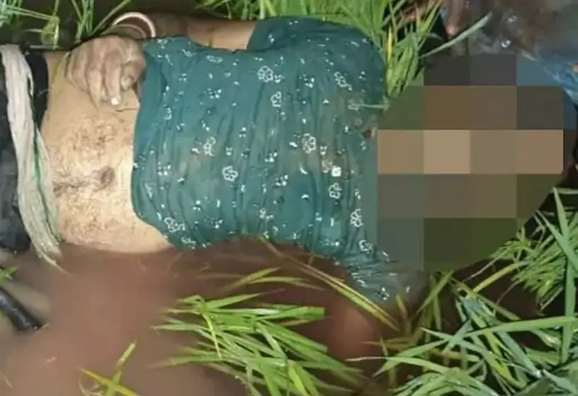 खेत में संदिग्ध हालत में मिला किसान का शव, हत्या की आशंका खेत में संदिग्ध हालत में मिला किसान का शव, हत्या की आशंका