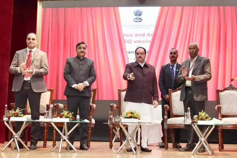 Nadda ने स्वदेशी टेटनस, डिप्थीरिया वैक्सीन लॉन्च की Nadda ने स्वदेशी टेटनस, डिप्थीरिया वैक्सीन लॉन्च की