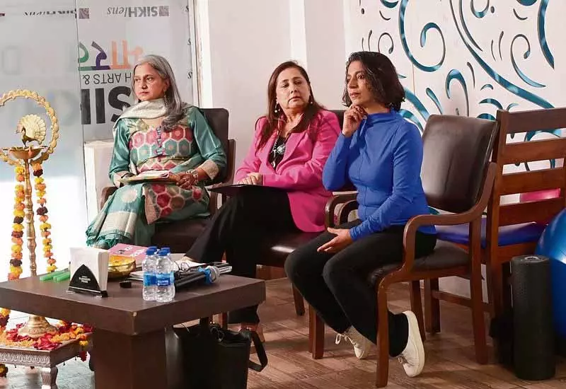 Chandigarh: सिम्पोजियम में पेरिमेनोपॉज अवेयरनेस पर फोकस Chandigarh: सिम्पोजियम में पेरिमेनोपॉज अवेयरनेस पर फोकस