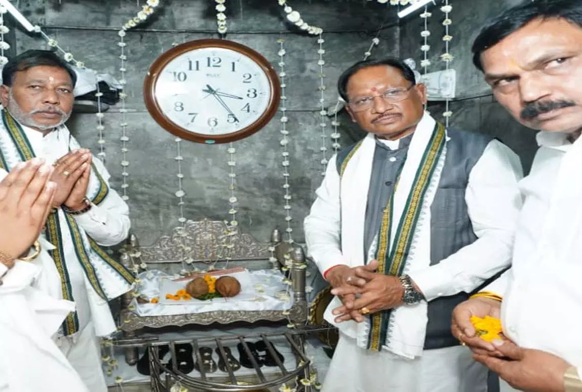 बाबा गुरू घासीदास जी के बताए मार्ग पर काम कर रही हमारी सरकार: CM साय बाबा गुरू घासीदास जी के बताए मार्ग पर काम कर रही हमारी सरकार: CM साय