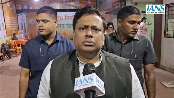 पश्चिम बंगाल में बड़ा आतंकवादी षड्यंत्र नाकाम, दो गिरफ्तार पश्चिम बंगाल में बड़ा आतंकवादी षड्यंत्र नाकाम, दो गिरफ्तार