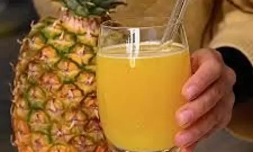 Pineapple Juice:  कम समय में   तैयार करें फ्रेश पाइनएप्पल जूस