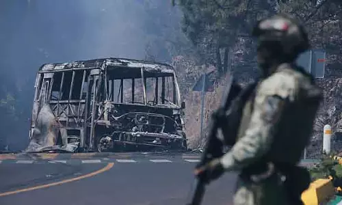 ड्रग किंगपिन की हत्या के बाद US और Canada ने मेक्सिको के लिए ट्रैवल वॉर्निंग जारी की ड्रग किंगपिन की हत्या के बाद US और Canada ने मेक्सिको के लिए ट्रैवल वॉर्निंग जारी की