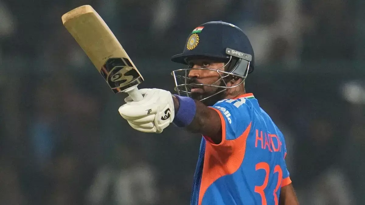हार्दिक बहुत देर से आए: पांड्या के बैटिंग ऑर्डर पर रणनीति पर सवाल हार्दिक बहुत देर से आए: पांड्या के बैटिंग ऑर्डर पर रणनीति पर सवाल