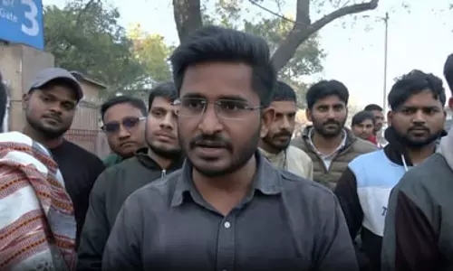 जेएनयू हंगामा: एबीवीपी छात्रों का आरोप- 400 से अधिक वामपंथी समर्थकों ने हमला किया, अधिकतर लोग बाहरी जेएनयू हंगामा: एबीवीपी छात्रों का आरोप- 400 से अधिक वामपंथी समर्थकों ने हमला किया, अधिकतर लोग बाहरी