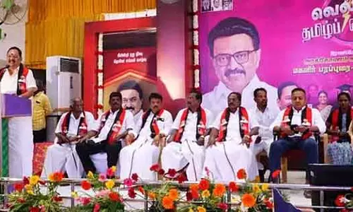 महिलाओं से DMK सरकार की उपलब्धियों को घर-घर ले जाने का आग्रह