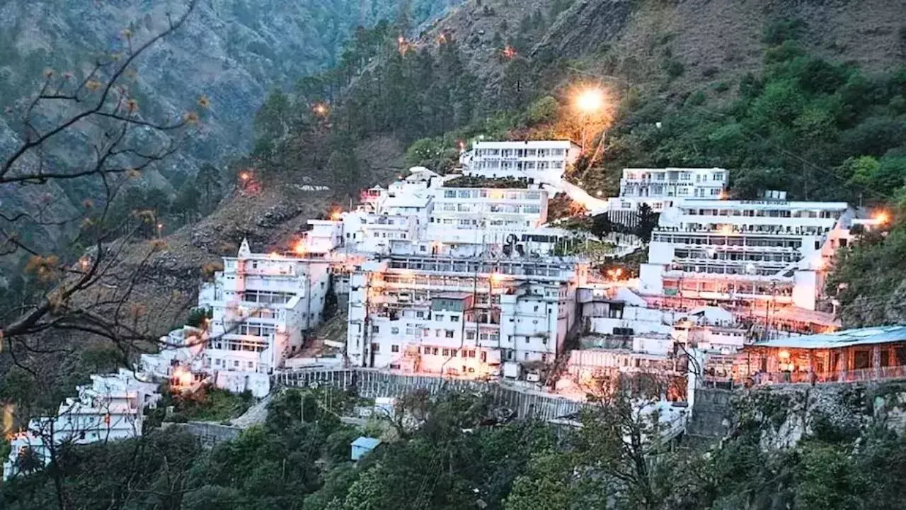 Katra: वैष्णो देवी मार्ग पर सतर्कता, सुरक्षा एजेंसियां अलर्ट मोड में