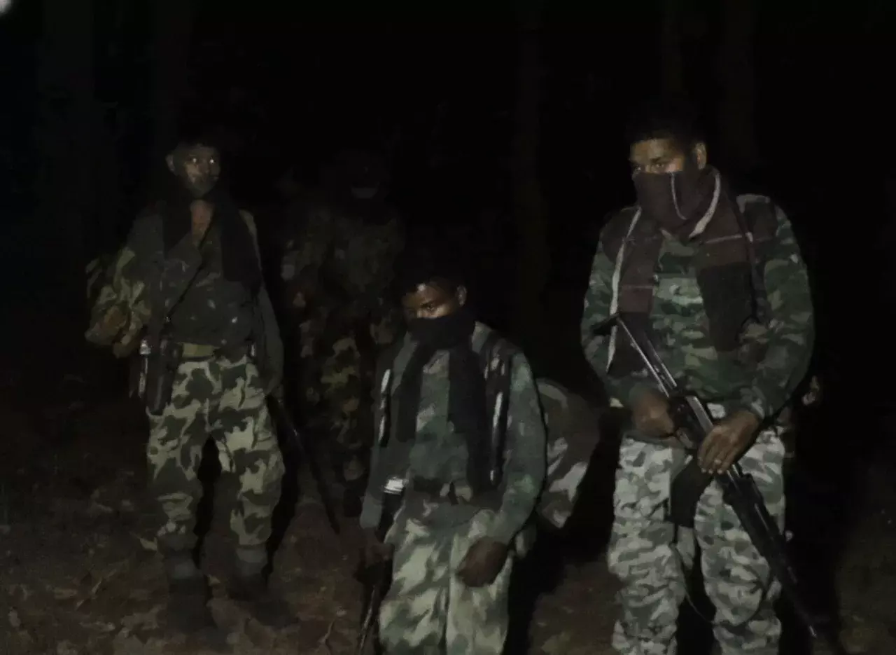 Kandhamal encounter में दो माओवादी मारे, सुरक्षा बलों ने कॉम्बिंग ऑपरेशन तेज़ कर दिया Kandhamal encounter में दो माओवादी मारे, सुरक्षा बलों ने कॉम्बिंग ऑपरेशन तेज़ कर दिया