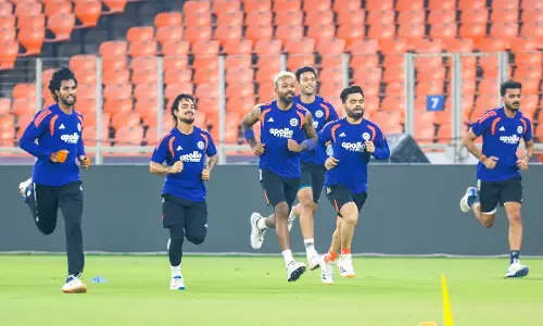 T20 WC: टेन डोएशेट ने कहा, बीच मैच में सुधार की उम्मीद रखना मुश्किल