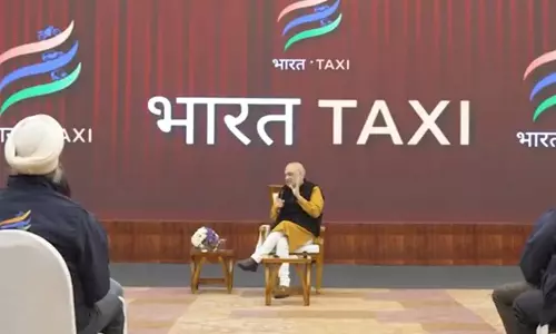 अमित शाह ने की भारत टैक्सी के ड्राइवरों से खास बातचीत, जानें मुख्य बातें अमित शाह ने की भारत टैक्सी के ड्राइवरों से खास बातचीत, जानें मुख्य बातें