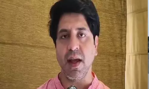 BJP के शहजाद पूनावाला ने प्रधानमंत्री मोदी पर उदयनिधि स्टालिन की टिप्पणी की कड़ी आलोचना की BJP के शहजाद पूनावाला ने प्रधानमंत्री मोदी पर उदयनिधि स्टालिन की टिप्पणी की कड़ी आलोचना की