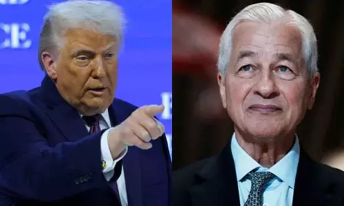 JP Morgan said 6 जनवरी के हमले के बाद ट्रंप के अकाउंट बंद कर दिए थे JP Morgan said 6 जनवरी के हमले के बाद ट्रंप के अकाउंट बंद कर दिए थे